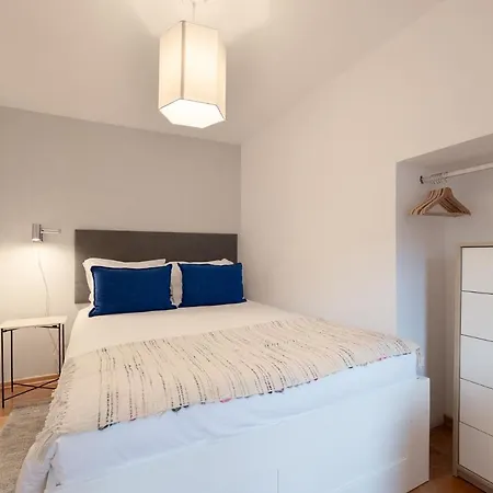 Contemporary In Chiado 3 Apartament